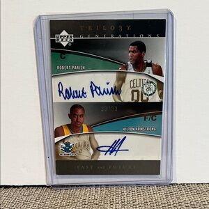 2006-07 Upper Deck Trilogy 33/33 Robert Parish Hilton Armstrong Autograph